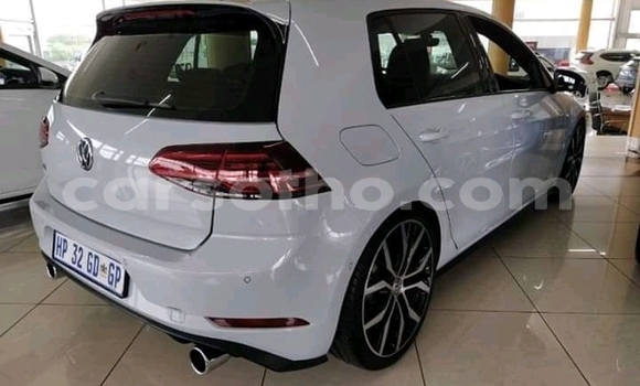Buy Used Volkswagen Golf R White Car in Maseru in Maseru Buy Used Volkswagen Golf R White Car in Maseru in Maseru