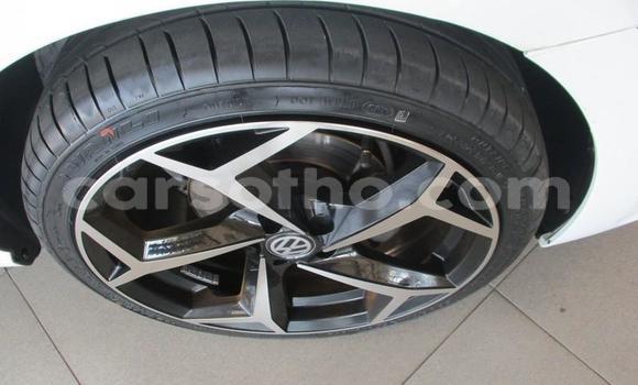 Acheter Occasion Voiture Volkswagen Polo Blanc à Maseru, Maseru Acheter Occasion Voiture Volkswagen Polo Blanc à Maseru, Maseru