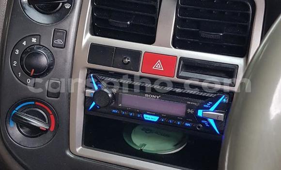 Acheter Occasion Voiture Hyundai H200 Blanc à Maseru, Maseru Acheter Occasion Voiture Hyundai H200 Blanc à Maseru, Maseru