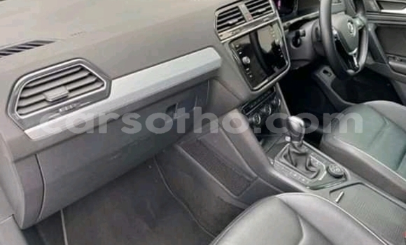 Sayi Na hannu Volkswagen Tiguan White Mota in Maseru a Maseru Sayi Na hannu Volkswagen Tiguan White Mota in Maseru a Maseru