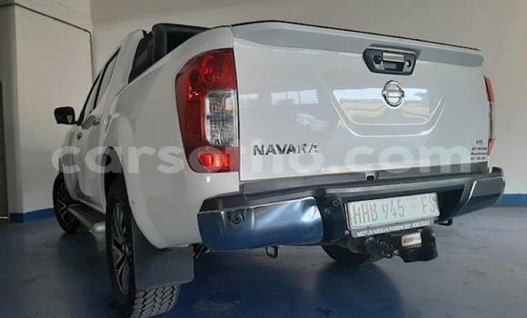 Acheter Occasion Voiture Nissan Navara Blanc à Maseru, Maseru Acheter Occasion Voiture Nissan Navara Blanc à Maseru, Maseru