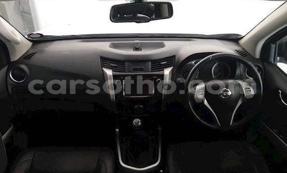 Acheter Occasion Voiture Nissan Navara Blanc à Maseru, Maseru Acheter Occasion Voiture Nissan Navara Blanc à Maseru, Maseru