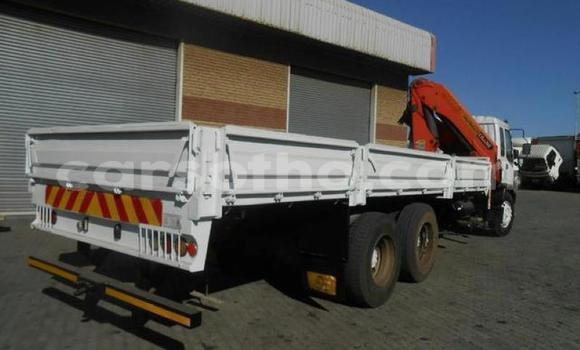 Acheter Occasion Utilitaire Isuzu FTR 850 Blanc à Maseru, Maseru Acheter Occasion Utilitaire Isuzu FTR 850 Blanc à Maseru, Maseru