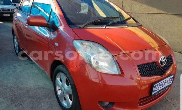 Sayi Na hannu Toyota Yaris Red Mota in Mafeteng a Mafeteng Sayi Na hannu Toyota Yaris Red Mota in Mafeteng a Mafeteng