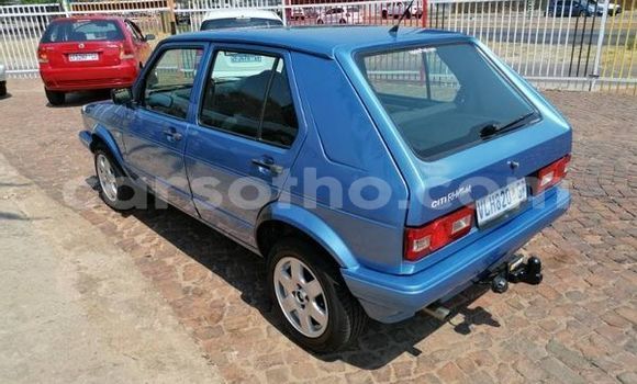 اشتري مستعمل Volkswagen Golf Blue سيارة في Maputsoa في Leribe اشتري مستعمل Volkswagen Golf Blue سيارة في Maputsoa في Leribe
