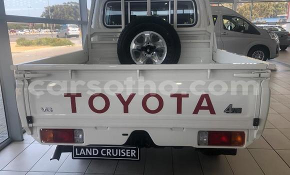 Acheter Occasion Voiture Toyota Land Cruiser Marron à Maseru, Maseru Acheter Occasion Voiture Toyota Land Cruiser Marron à Maseru, Maseru