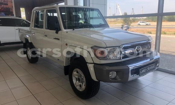 Acheter Occasion Voiture Toyota Land Cruiser Marron à Maseru, Maseru Acheter Occasion Voiture Toyota Land Cruiser Marron à Maseru, Maseru