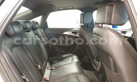 Sayi Na hannu Audi A6 White Mota in Maseru a Maseru Sayi Na hannu Audi A6 White Mota in Maseru a Maseru