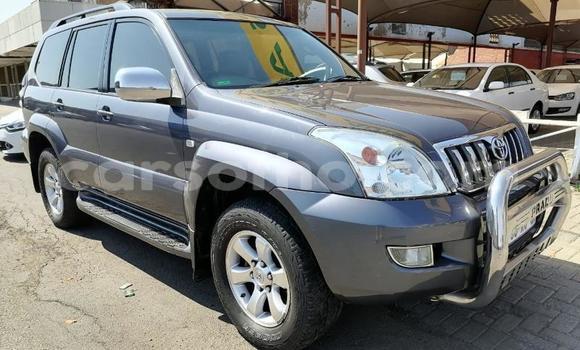 Acheter Occasion Voiture Toyota Land Cruiser Prado Blanc à Maseru, Maseru Acheter Occasion Voiture Toyota Land Cruiser Prado Blanc à Maseru, Maseru