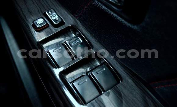 Sayi Na hannu Toyota Fortuner Silver Mota in Maseru a Maseru Sayi Na hannu Toyota Fortuner Silver Mota in Maseru a Maseru