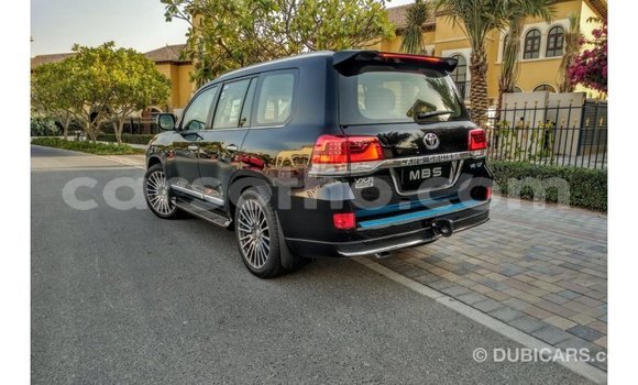 Buy Import Toyota Land Cruiser Black Car in Import - Dubai in Maseru Buy Import Toyota Land Cruiser Black Car in Import - Dubai in Maseru