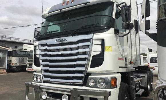 Acheter Occasion Utilitaire Scania R420 Blanc à Maseru, Maseru Acheter Occasion Utilitaire Scania R420 Blanc à Maseru, Maseru