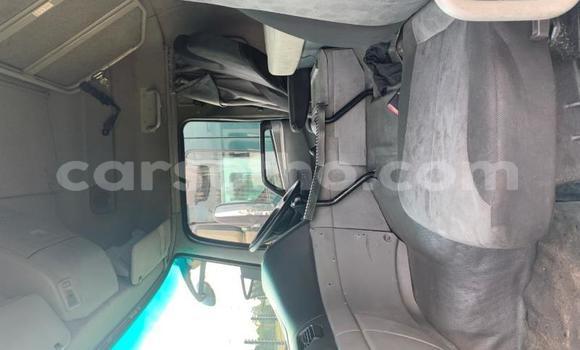 Sayi Na hannu Nissan UD White Babbar mota in Maseru a Maseru Sayi Na hannu Nissan UD White Babbar mota in Maseru a Maseru