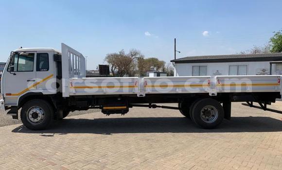 Buy Used Nissan UD White Truck in Maseru in Maseru Buy Used Nissan UD White Truck in Maseru in Maseru