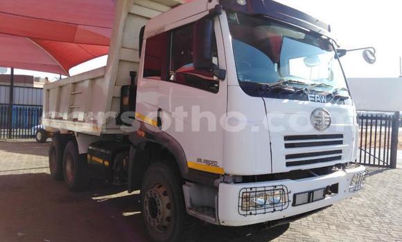 Acheter Occasion Utilitaire Mitsubishi L400 Blanc à Maseru, Maseru Acheter Occasion Utilitaire Mitsubishi L400 Blanc à Maseru, Maseru