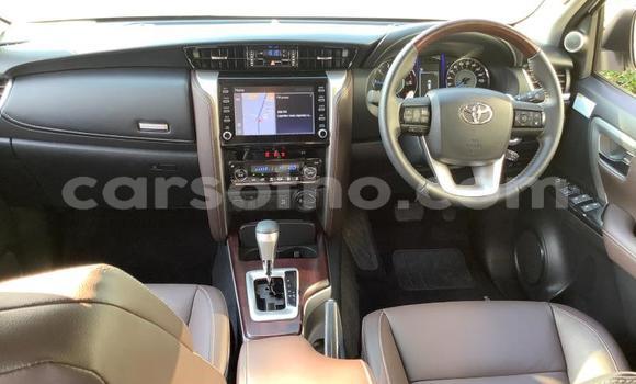 اشتري مستعمل Toyota Fortuner White سيارة في Maputsoe في Leribe اشتري مستعمل Toyota Fortuner White سيارة في Maputsoe في Leribe
