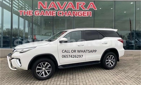 Buy Used Toyota Fortuner White Car in Maputsoa in Leribe Buy Used Toyota Fortuner White Car in Maputsoa in Leribe
