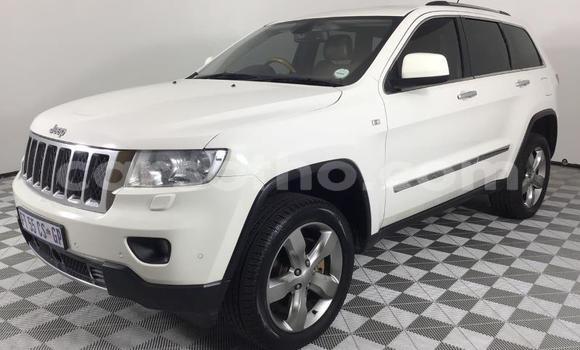 Acheter Occasion Voiture Jeep Grand Cherokee Blanc à Maseru, Maseru Acheter Occasion Voiture Jeep Grand Cherokee Blanc à Maseru, Maseru