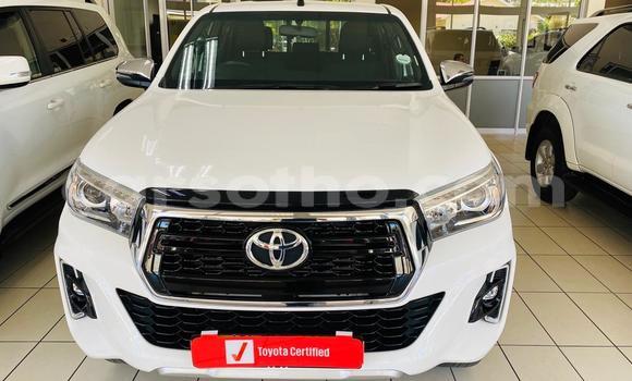 اشتري مستعمل Toyota Hilux White سيارة في Maseru في Maseru اشتري مستعمل Toyota Hilux White سيارة في Maseru في Maseru