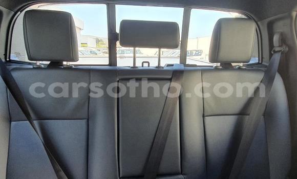 اشتري مستعمل Toyota Hilux White سيارة في Maseru في Maseru اشتري مستعمل Toyota Hilux White سيارة في Maseru في Maseru