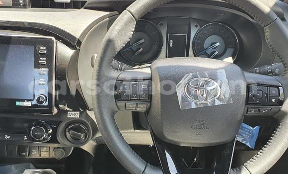 اشتري مستعمل Toyota Hilux White سيارة في Maseru في Maseru اشتري مستعمل Toyota Hilux White سيارة في Maseru في Maseru