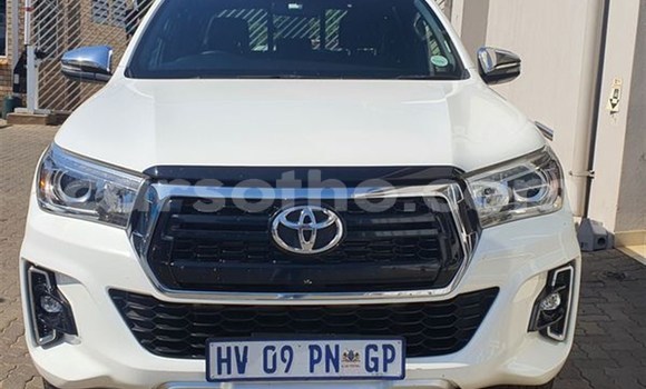 اشتري مستعمل Toyota Hilux White سيارة في Maseru في Maseru اشتري مستعمل Toyota Hilux White سيارة في Maseru في Maseru