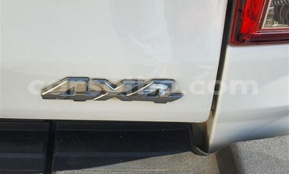 اشتري مستعمل Toyota Hilux White سيارة في Maseru في Maseru اشتري مستعمل Toyota Hilux White سيارة في Maseru في Maseru