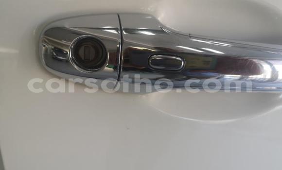 اشتري مستعمل Toyota Hilux White سيارة في Maseru في Maseru اشتري مستعمل Toyota Hilux White سيارة في Maseru في Maseru