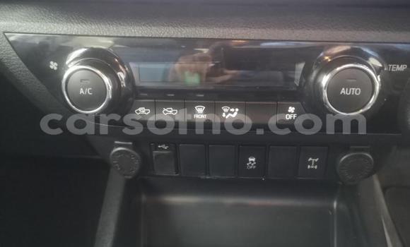اشتري مستعمل Toyota Hilux White سيارة في Maseru في Maseru اشتري مستعمل Toyota Hilux White سيارة في Maseru في Maseru