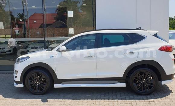 Acheter Occasion Voiture Hyundai Tucson Blanc à Maseru, Maseru Acheter Occasion Voiture Hyundai Tucson Blanc à Maseru, Maseru