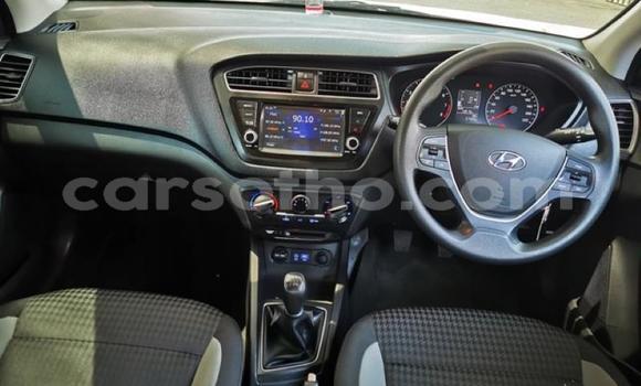 اشتري مستعمل Hyundai i20 Silver سيارة في Maseru في Maseru اشتري مستعمل Hyundai i20 Silver سيارة في Maseru في Maseru