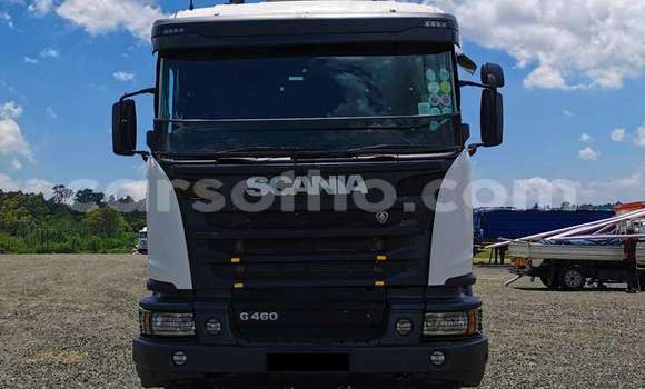 Sayi Na hannu Scania R420 White Babbar mota in Maputsoe a Leribe Sayi Na hannu Scania R420 White Babbar mota in Maputsoe a Leribe