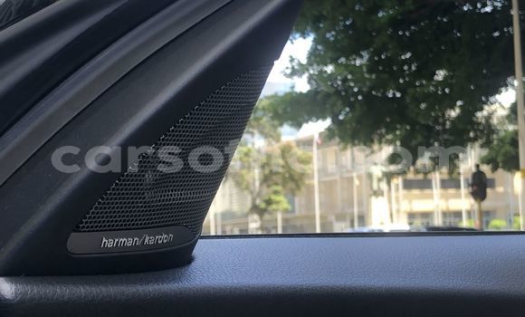 Sayi Na hannu BMW M2 White Mota in Maseru a Maseru Sayi Na hannu BMW M2 White Mota in Maseru a Maseru