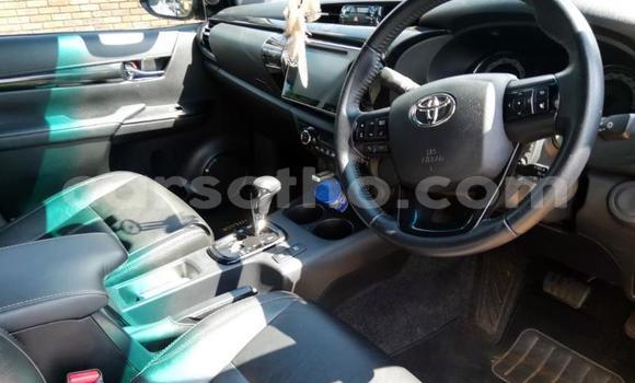 اشتري مستعمل Toyota Hilux White سيارة في Maputsoa في Leribe اشتري مستعمل Toyota Hilux White سيارة في Maputsoa في Leribe