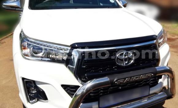 اشتري مستعمل Toyota Hilux White سيارة في Maputsoa في Leribe اشتري مستعمل Toyota Hilux White سيارة في Maputsoa في Leribe
