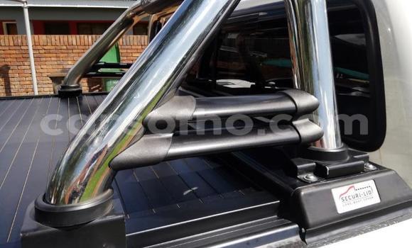 اشتري مستعمل Toyota Hilux White سيارة في Maputsoa في Leribe اشتري مستعمل Toyota Hilux White سيارة في Maputsoa في Leribe