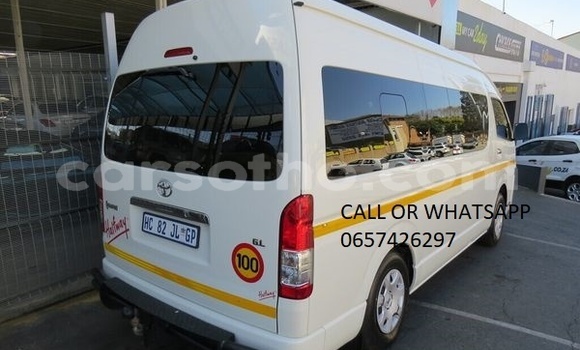 اشتري مستعمل Toyota Hiace Green سيارة في Maputsoe في Leribe اشتري مستعمل Toyota Hiace Green سيارة في Maputsoe في Leribe