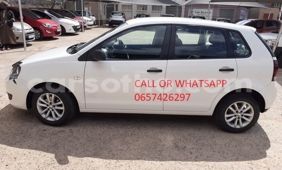 اشتري مستعمل Volkswagen Polo Green سيارة في Maputsoe في Leribe اشتري مستعمل Volkswagen Polo Green سيارة في Maputsoe في Leribe