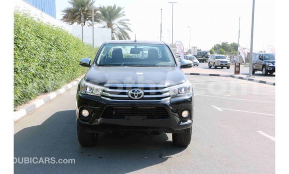 Sayi Imported Toyota Hilux Black Mota in Import - Dubai a Maseru Sayi Imported Toyota Hilux Black Mota in Import - Dubai a Maseru