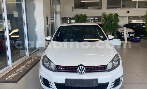 اشتري مستعمل Volkswagen Golf GTI White سيارة في Maseru في Maseru اشتري مستعمل Volkswagen Golf GTI White سيارة في Maseru في Maseru