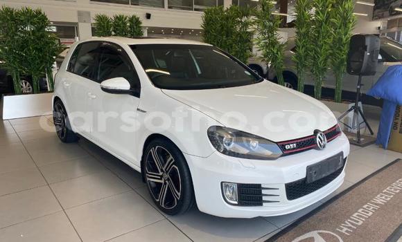 اشتري مستعمل Volkswagen Golf GTI White سيارة في Maseru في Maseru اشتري مستعمل Volkswagen Golf GTI White سيارة في Maseru في Maseru