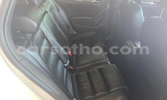 اشتري مستعمل Volkswagen Golf GTI White سيارة في Maseru في Maseru اشتري مستعمل Volkswagen Golf GTI White سيارة في Maseru في Maseru