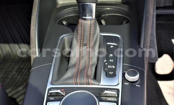 Sayi Na hannu Audi RS3 White Mota in Maseru a Maseru Sayi Na hannu Audi RS3 White Mota in Maseru a Maseru