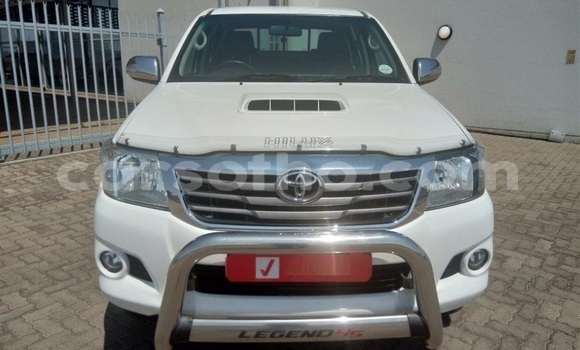 Acheter Occasion Voiture Toyota Hilux Blanc à Maseru, Maseru Acheter Occasion Voiture Toyota Hilux Blanc à Maseru, Maseru