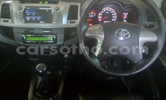 Acheter Occasion Voiture Toyota Hilux Blanc à Maseru, Maseru Acheter Occasion Voiture Toyota Hilux Blanc à Maseru, Maseru