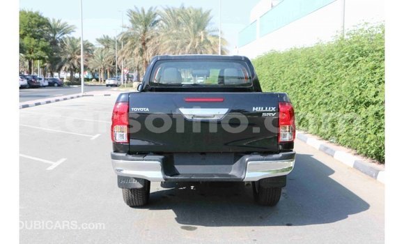 Sayi Imported Toyota Hilux Black Mota in Import - Dubai a Maseru Sayi Imported Toyota Hilux Black Mota in Import - Dubai a Maseru