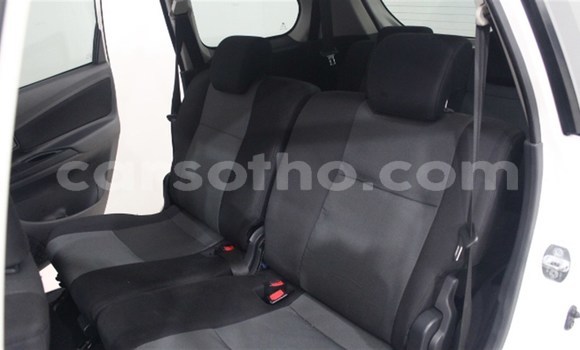 Acheter Occasion Voiture Toyota Avanza Blanc à Maseru, Maseru Acheter Occasion Voiture Toyota Avanza Blanc à Maseru, Maseru