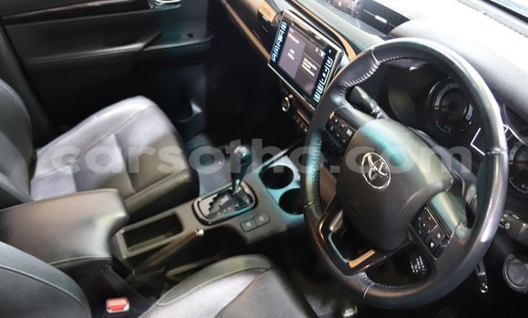 Acheter Occasion Voiture Toyota Hilux Blanc à Maseru, Maseru Acheter Occasion Voiture Toyota Hilux Blanc à Maseru, Maseru