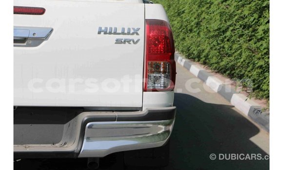 Sayi Imported Toyota Hilux Black Mota in Import - Dubai a Maseru Sayi Imported Toyota Hilux Black Mota in Import - Dubai a Maseru