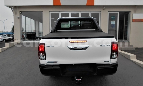 Acheter Occasion Voiture Toyota Hilux Blanc à Maseru, Maseru Acheter Occasion Voiture Toyota Hilux Blanc à Maseru, Maseru